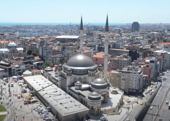 Turkish President Erdogan has Instituted a Debatable Mosque in Taksim Square