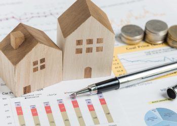 The US Housing Market is Seeing a Decline in Demand Due to Skyrocketing Prices & Short Supply of Houses