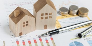 The US Housing Market is Seeing a Decline in Demand Due to Skyrocketing Prices & Short Supply of Houses