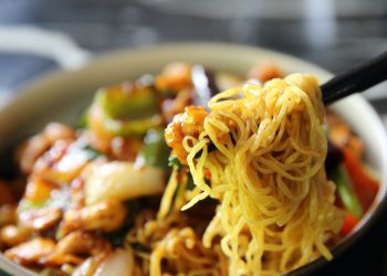 a Chinese food dish