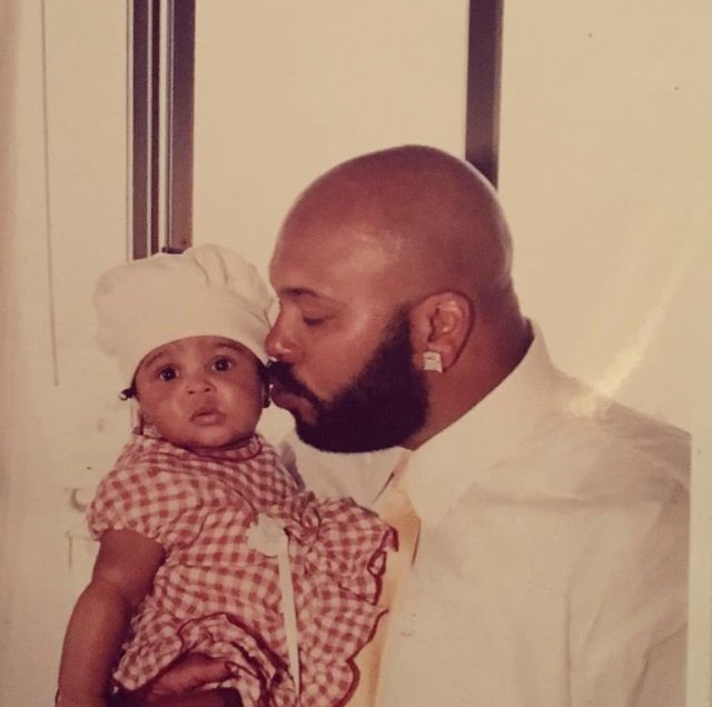 Bailei Knight's childhood picture with father