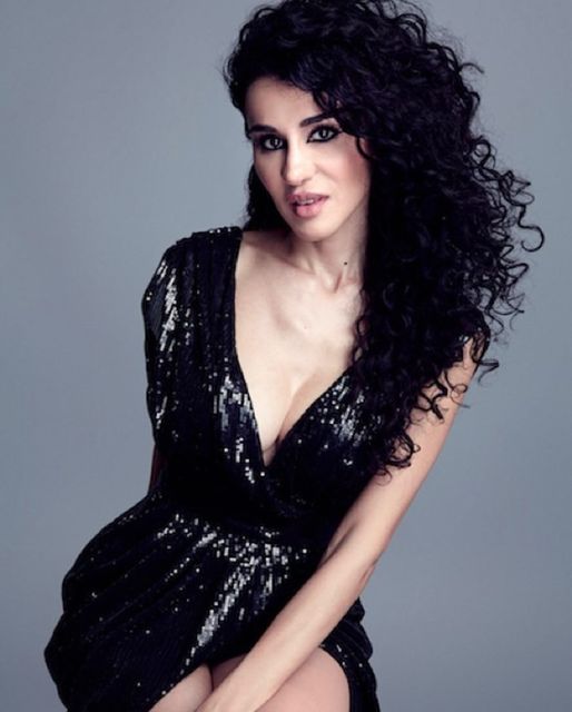 Layla Alizada Photoshoot